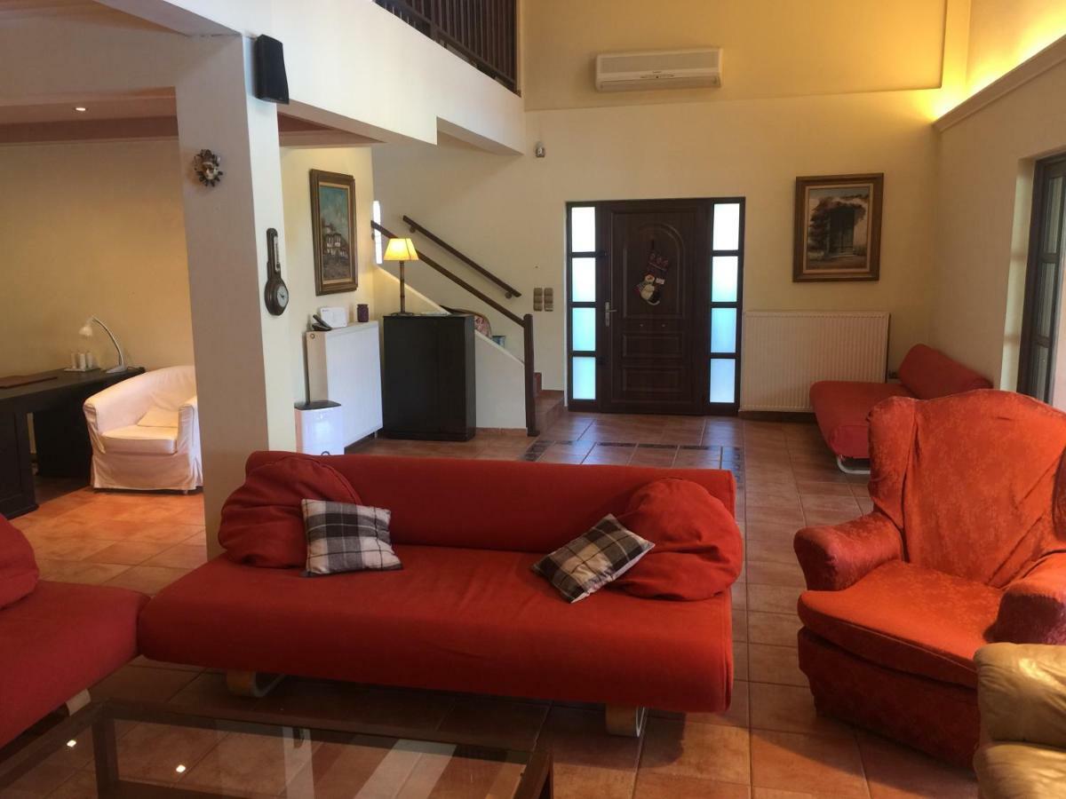 Rafina Great Feeling Villa Екстер'єр фото