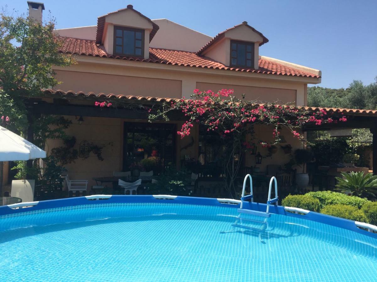 Rafina Great Feeling Villa Екстер'єр фото