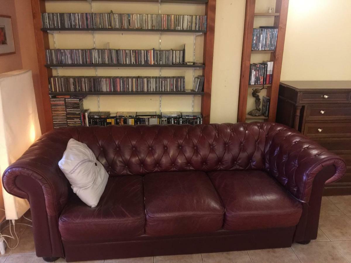 Rafina Great Feeling Villa Екстер'єр фото