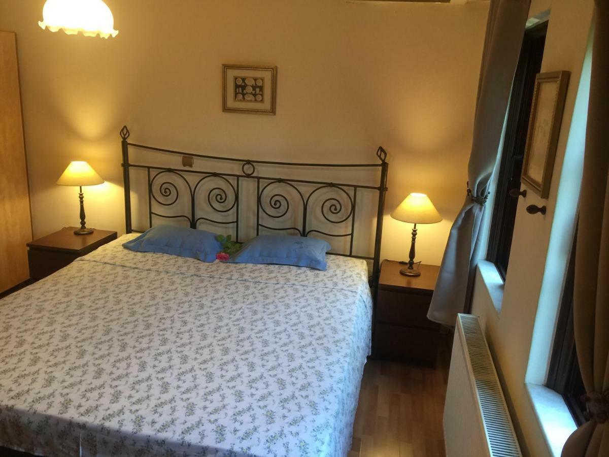 Rafina Great Feeling Villa Екстер'єр фото