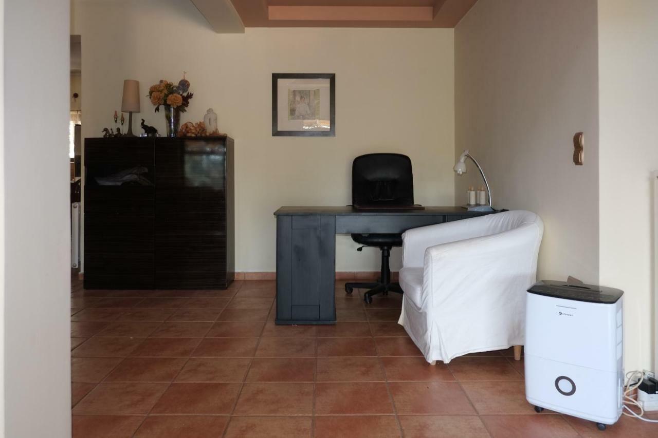 Rafina Great Feeling Villa Екстер'єр фото