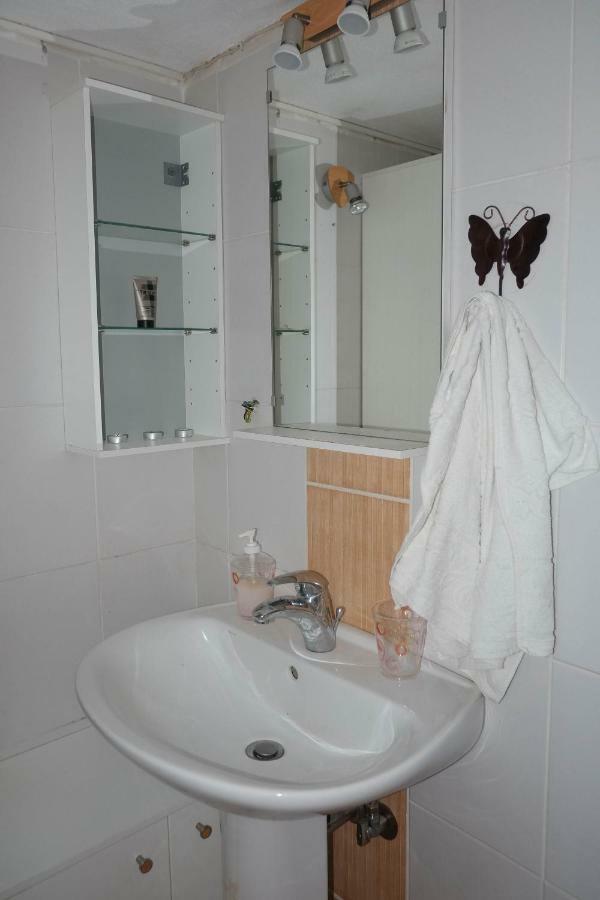 Rafina Great Feeling Villa Екстер'єр фото